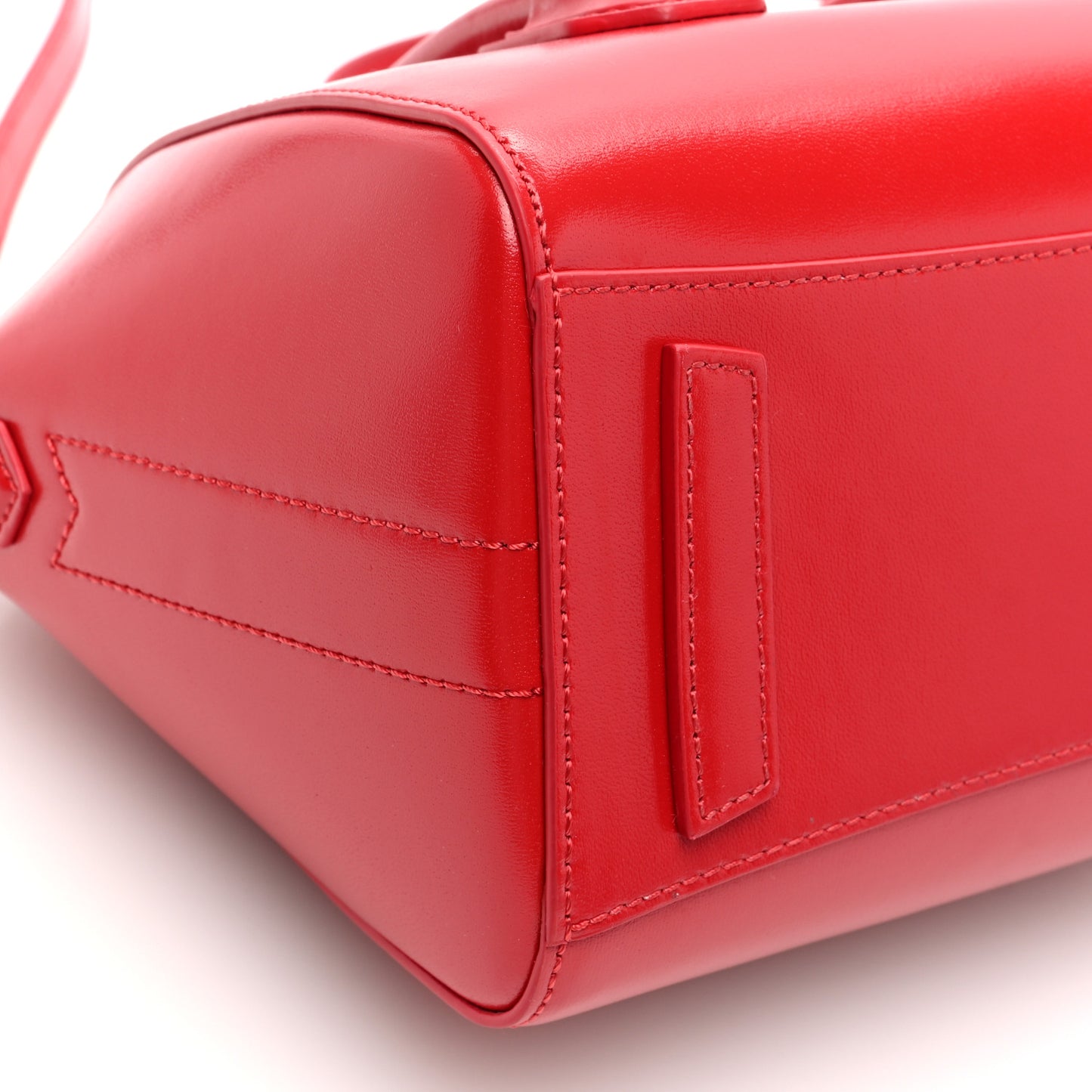 Box Calfskin Mini Lock Antigona Shoulder Bag Red