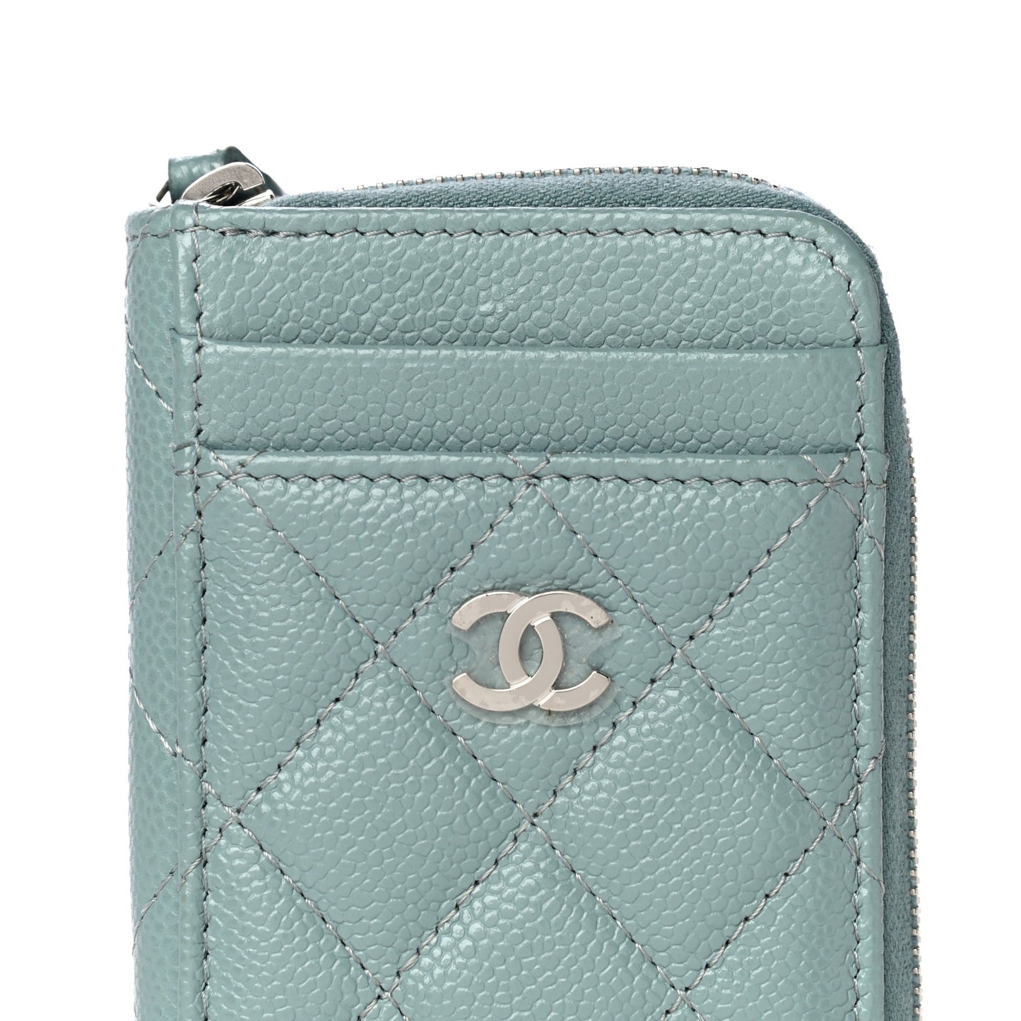 Caviar Quilted Zip Card Holder Light Blue