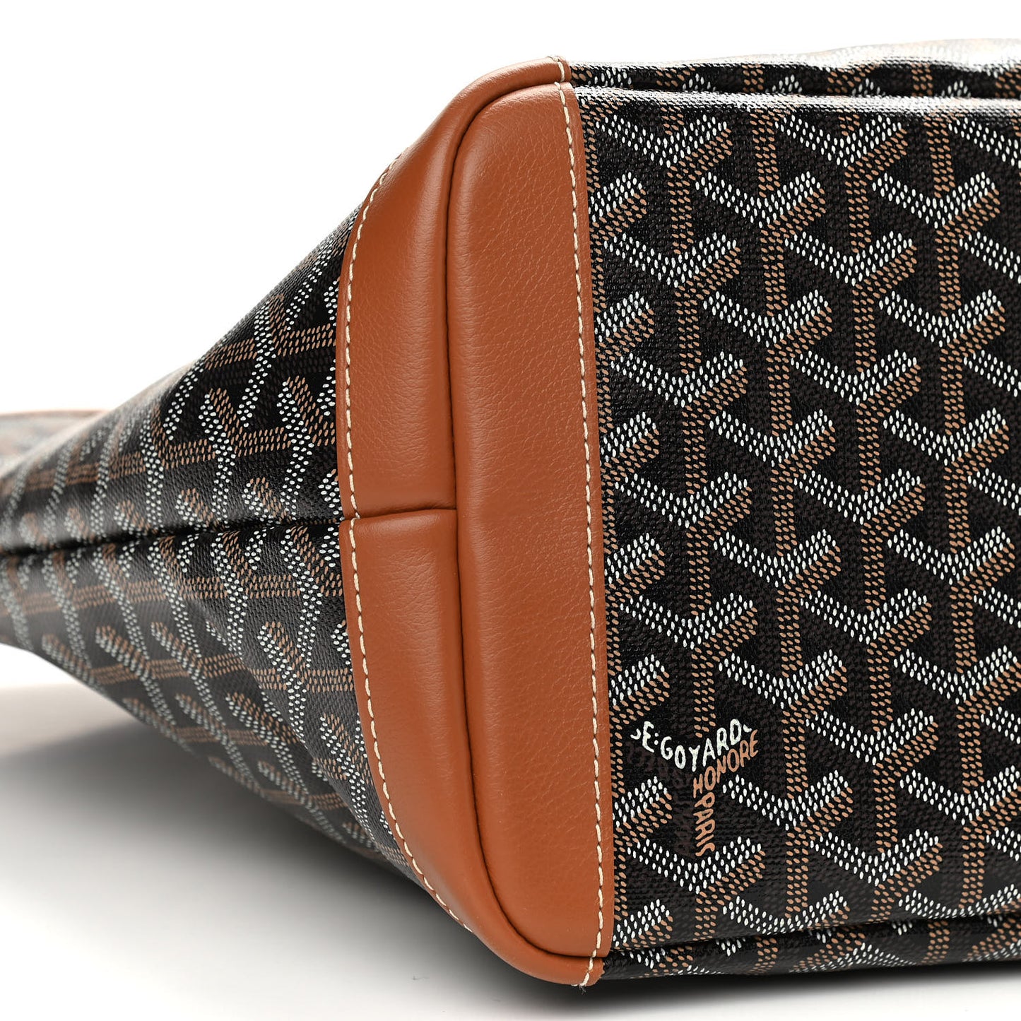 Goyardine Artois MM Black Gold