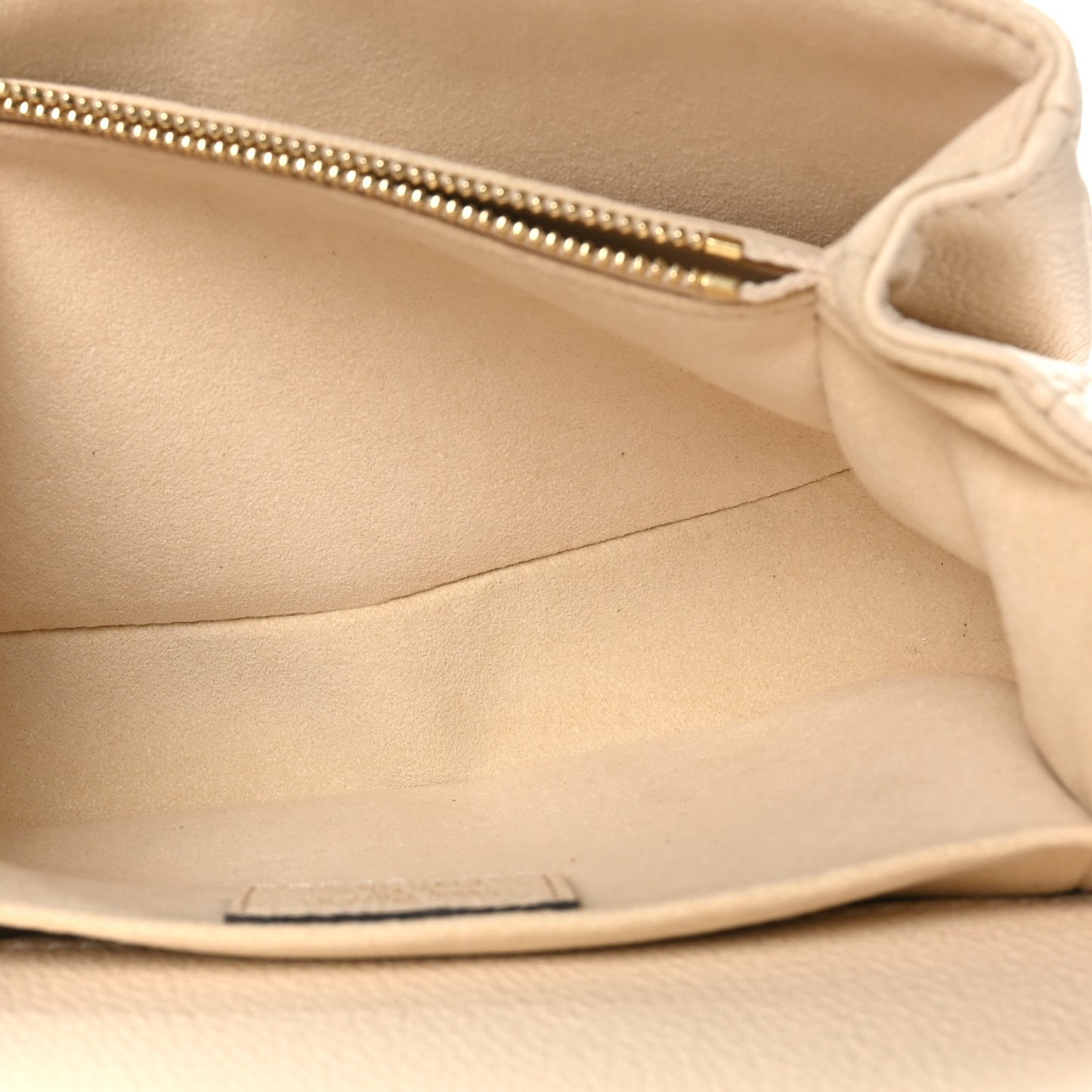 Empreinte Pochette Metis East West Cream