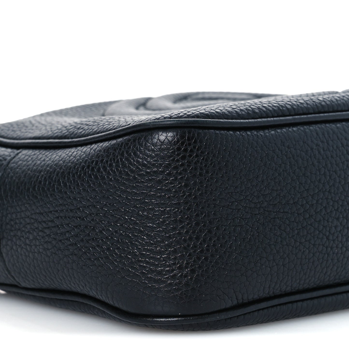 Pebbled Calfskin Small Soho Disco Bag Black