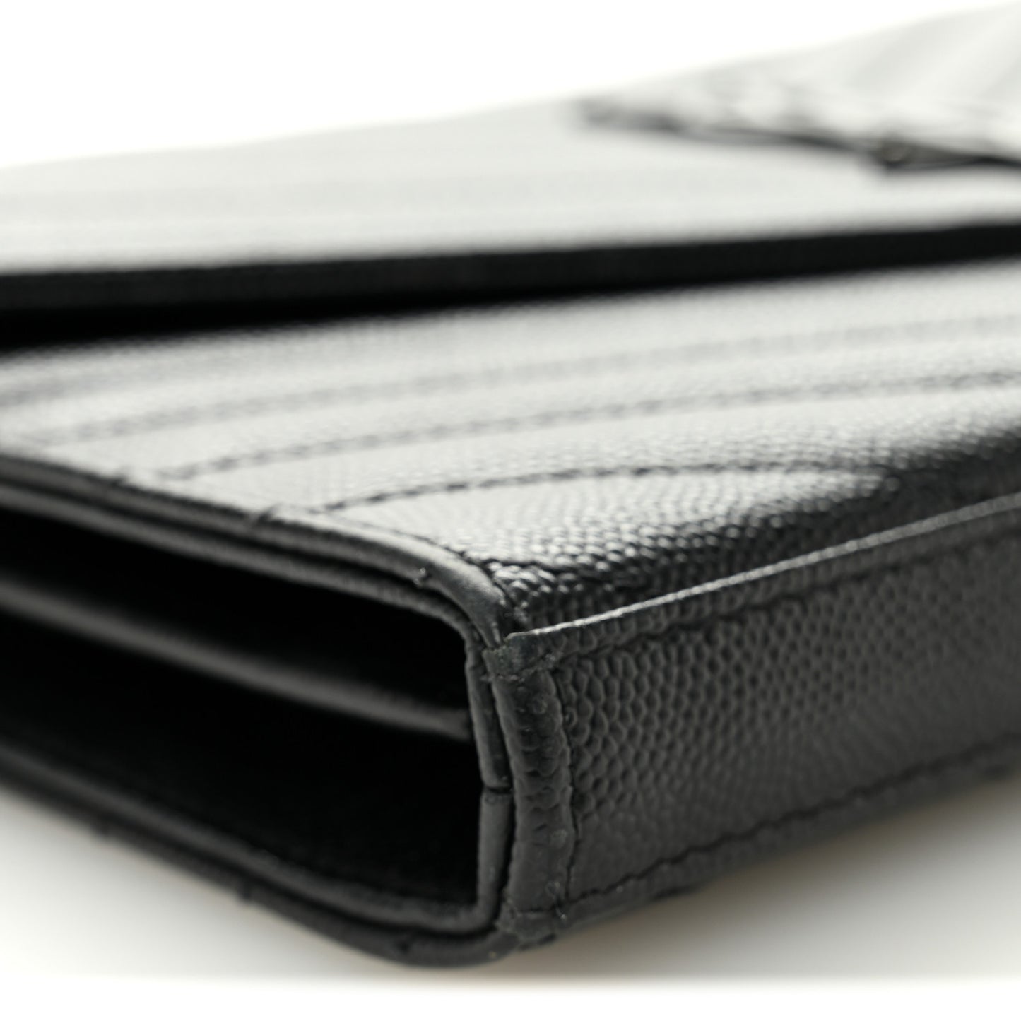 Grain De Poudre Matelasse Chevron Monogram Monochrome Chain Wallet Black