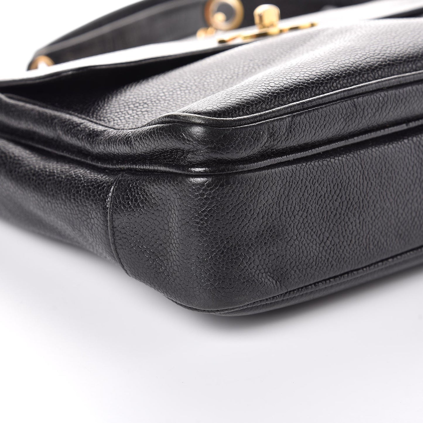 Caviar Shoulder Bag Black