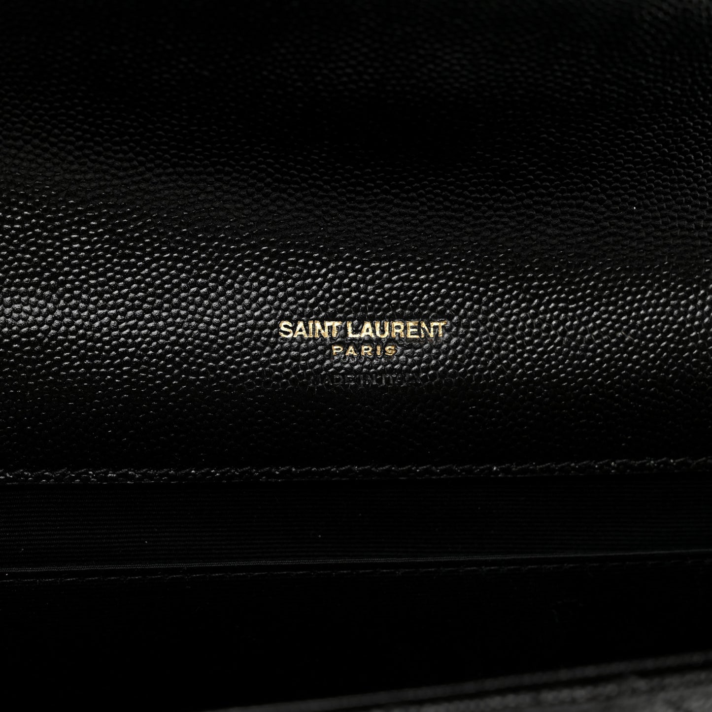 Grain De Poudre Textured Mixed Matelasse Triquilt Monogram Clutch Black