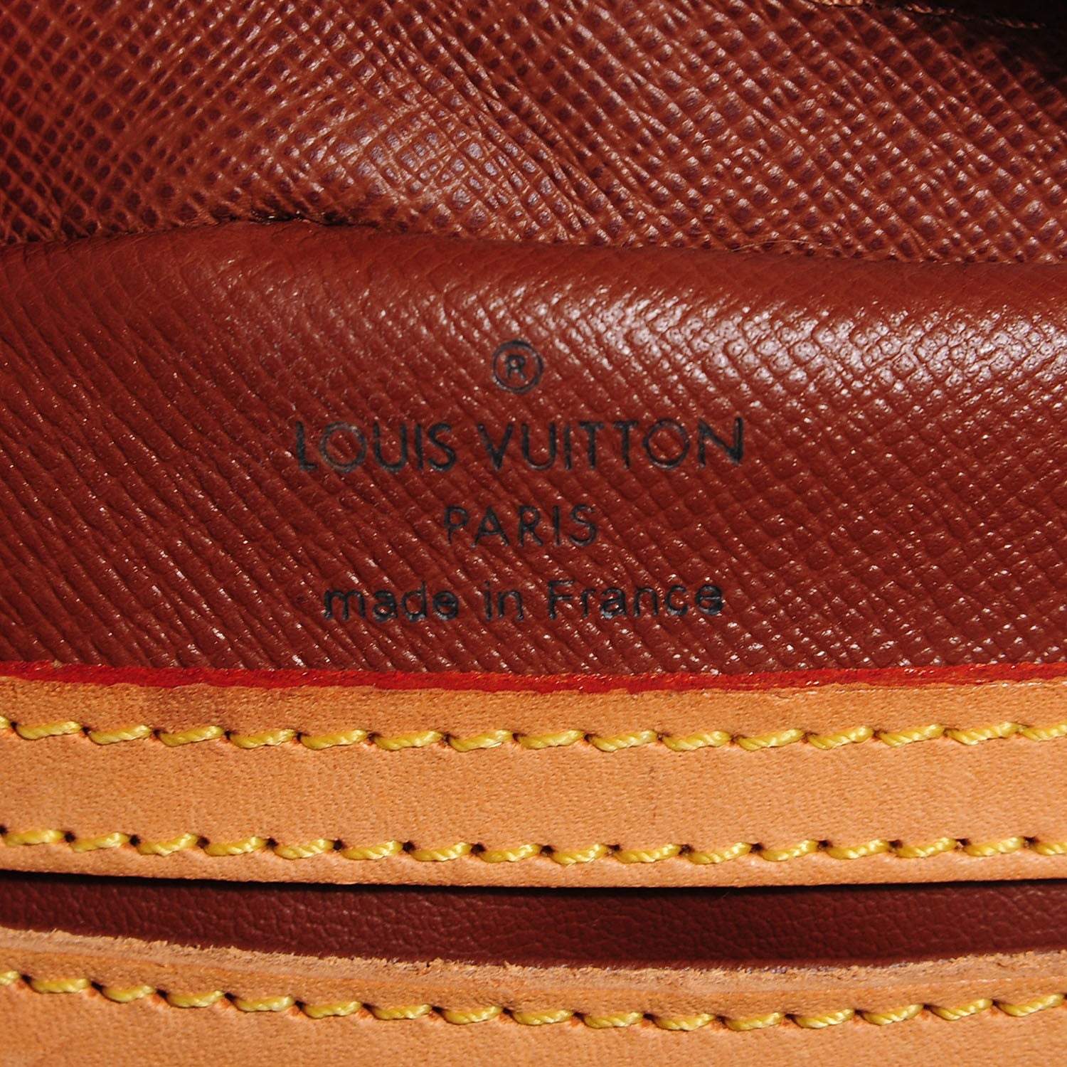 Louis Vuitton Monogram Blois 6 of 7