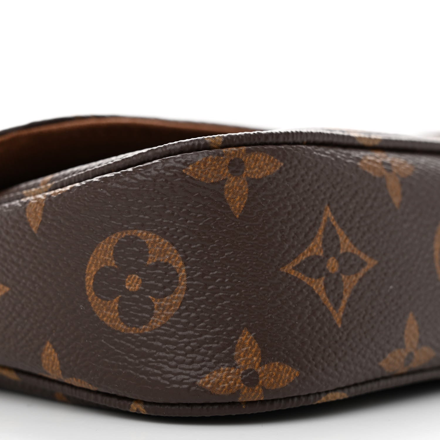Louis Vuitton Monogram Ivy Wallet On Chain 8 of 11