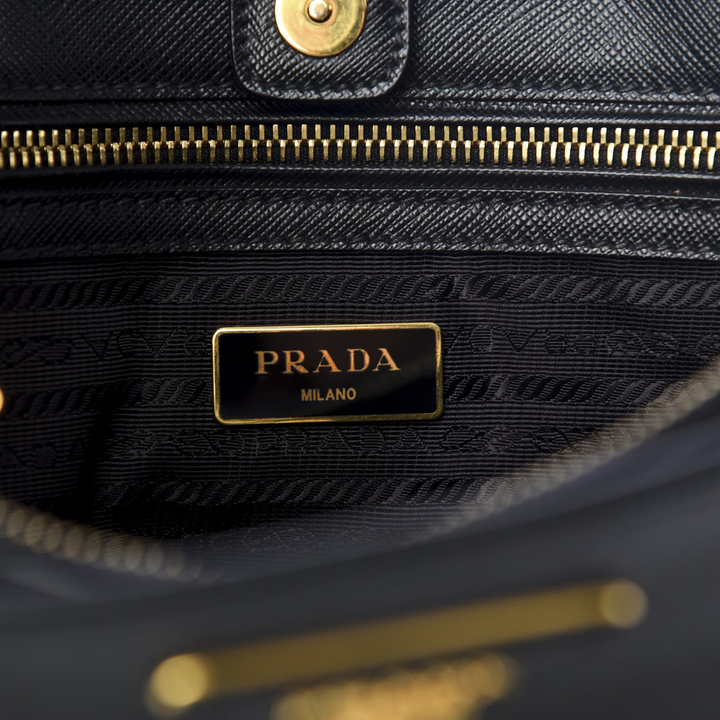 Saffiano Lux Medium Bi-Color Tote Black Talco