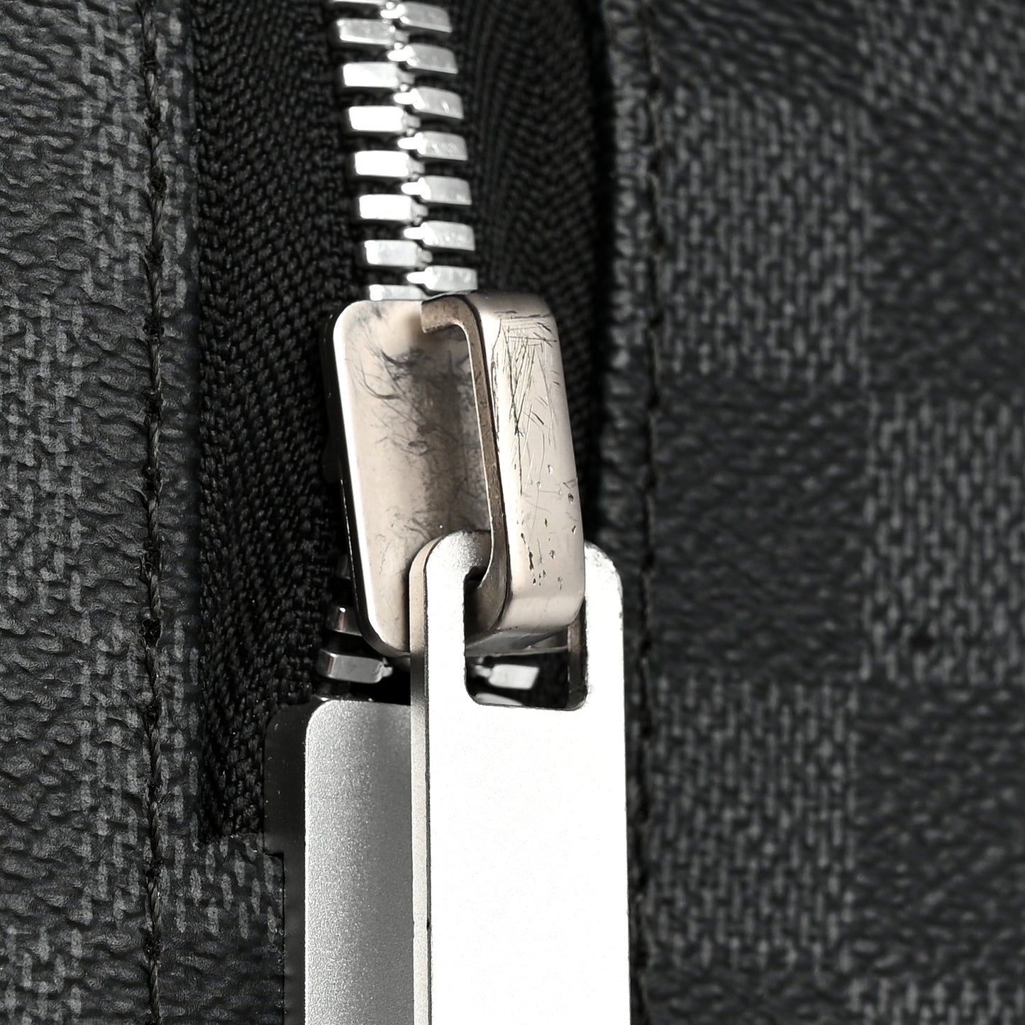 Damier Graphite Horizon 55