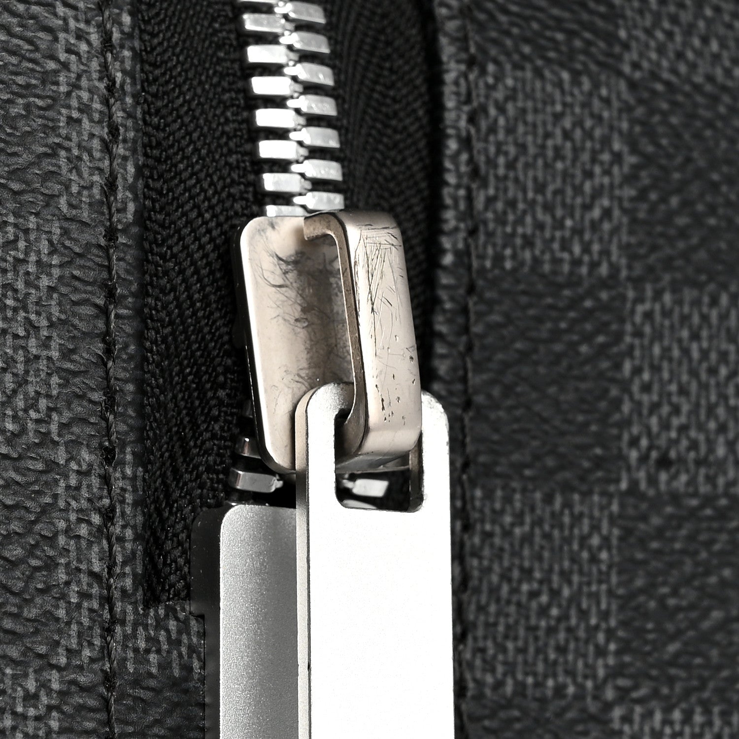 Louis Vuitton Damier Graphite Horizon 55 13 of 13