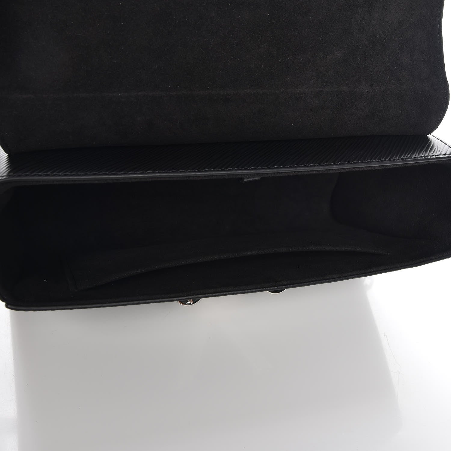 Louis Vuitton Epi Twist Shoulder Bag MM Black 6 of 9