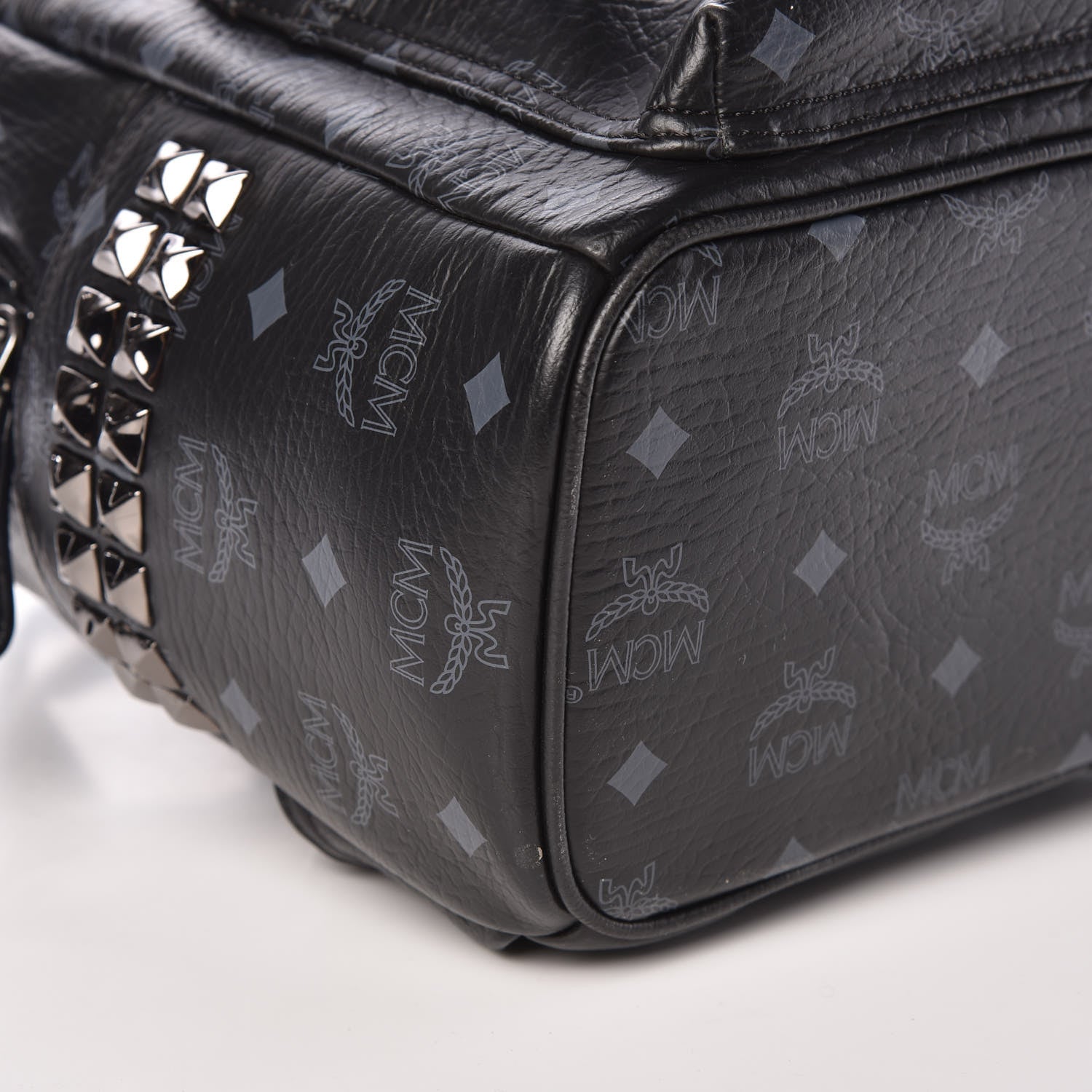 MCM Visetos Small Side Stud Stark Backpack Black 5 of 10