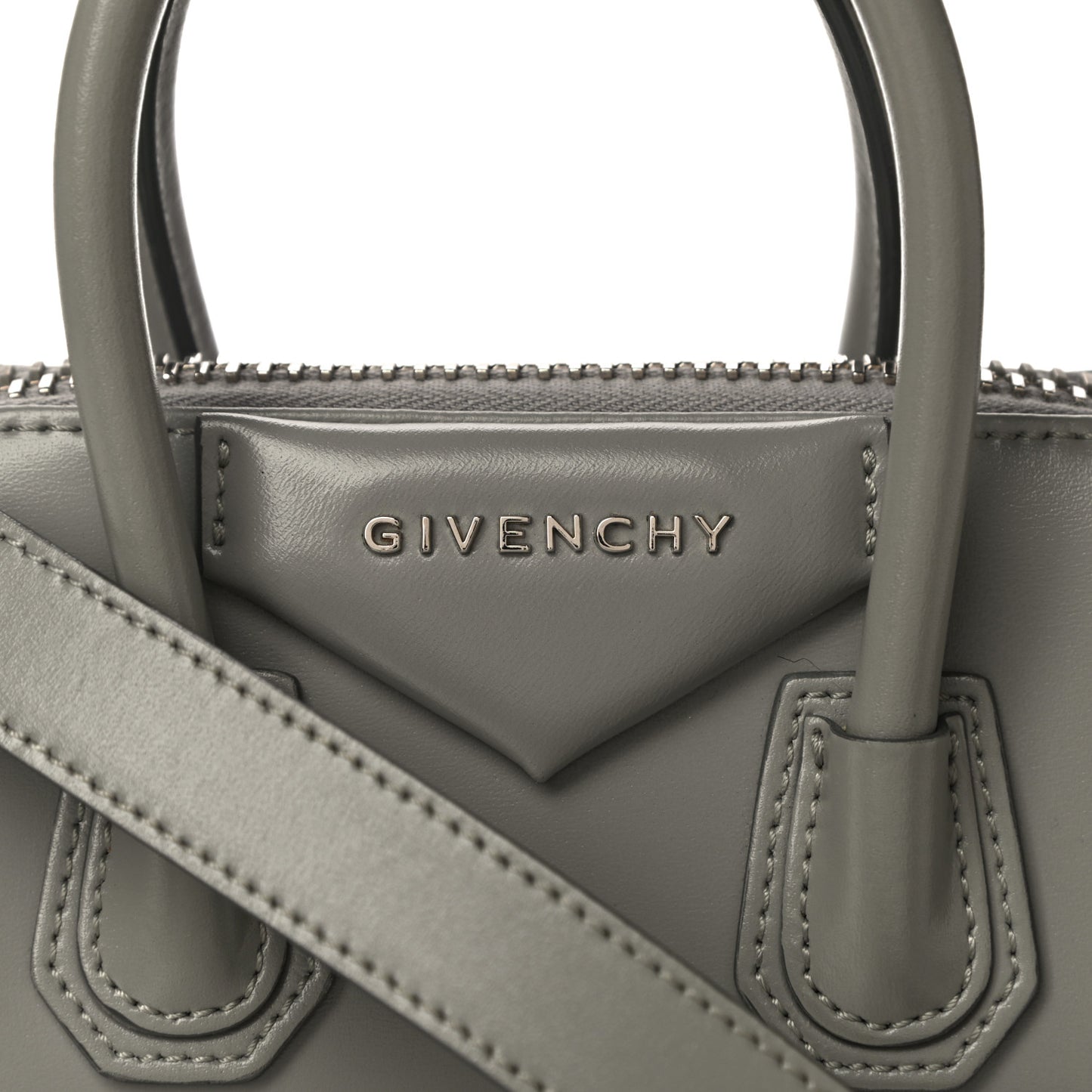 Shiny Lord Calfskin Mini Antigona Pearl Grey