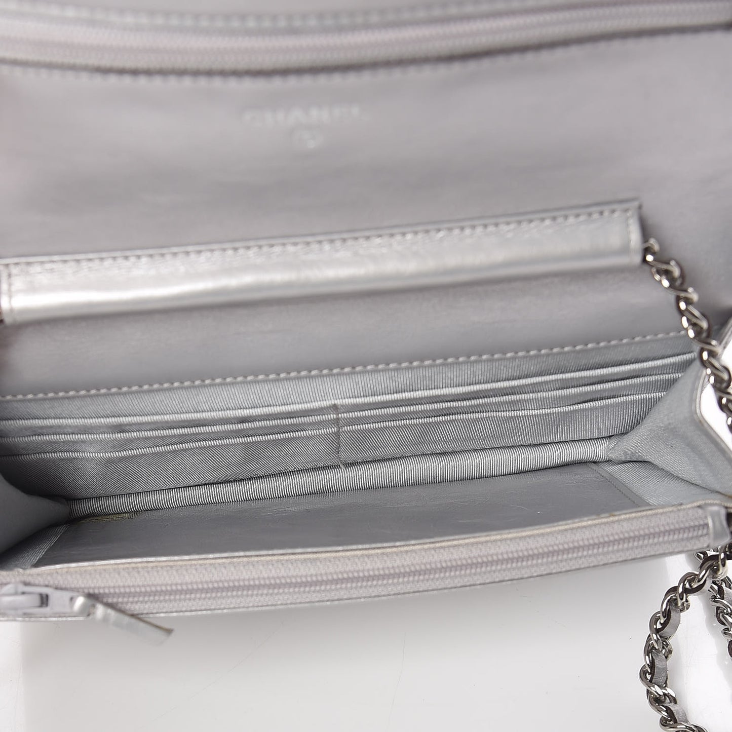 Metallic Aged Calfskin Reissue Wallet On Chain WOC Silver