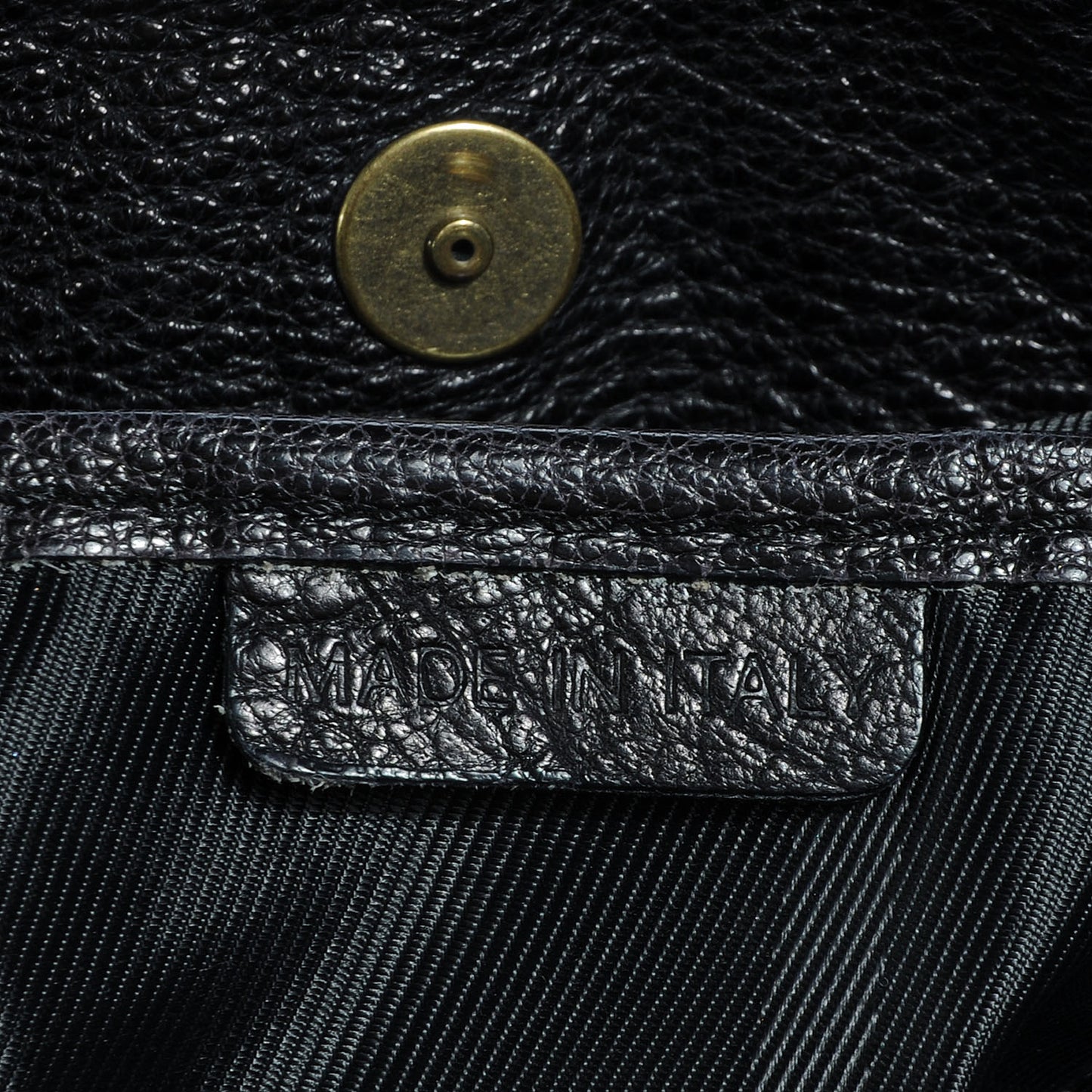 Grainy Calfskin Lambeth Hobo Black