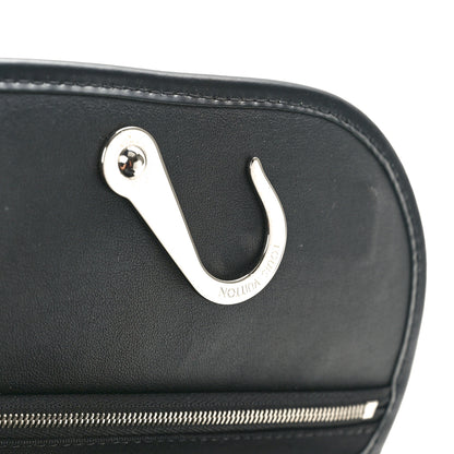 Louis Vuitton Damier Graphite Hanging Toiletry Kit 7 of 10