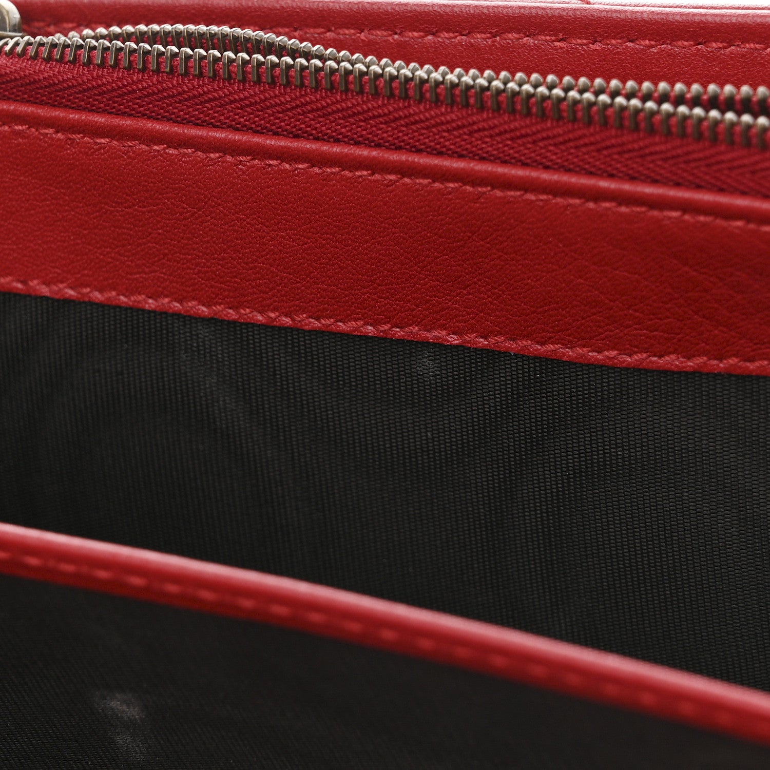 Gucci Calfskin Matelasse GG Marmont Chain Wallet Hibiscus Red 12 of 12