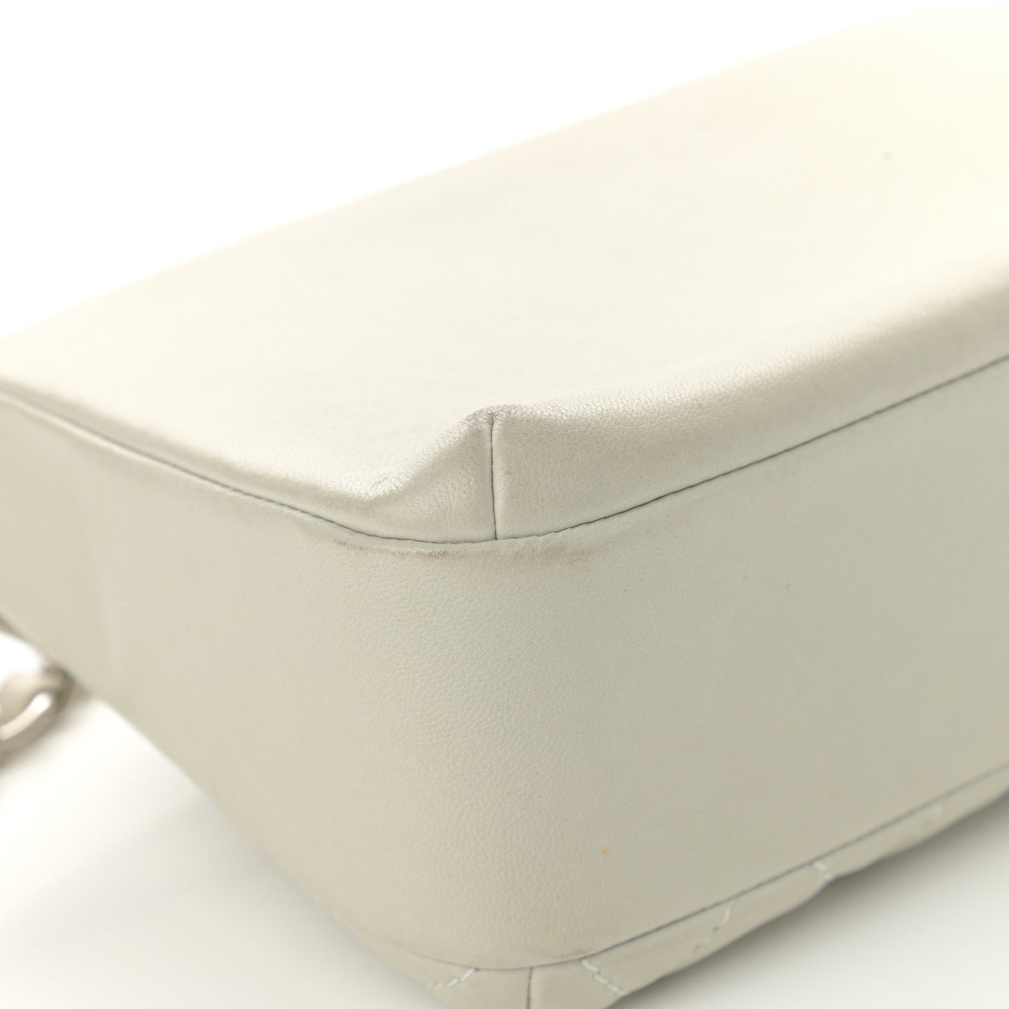 Lambskin Quilted Small Single Flap Bag Violet Clair