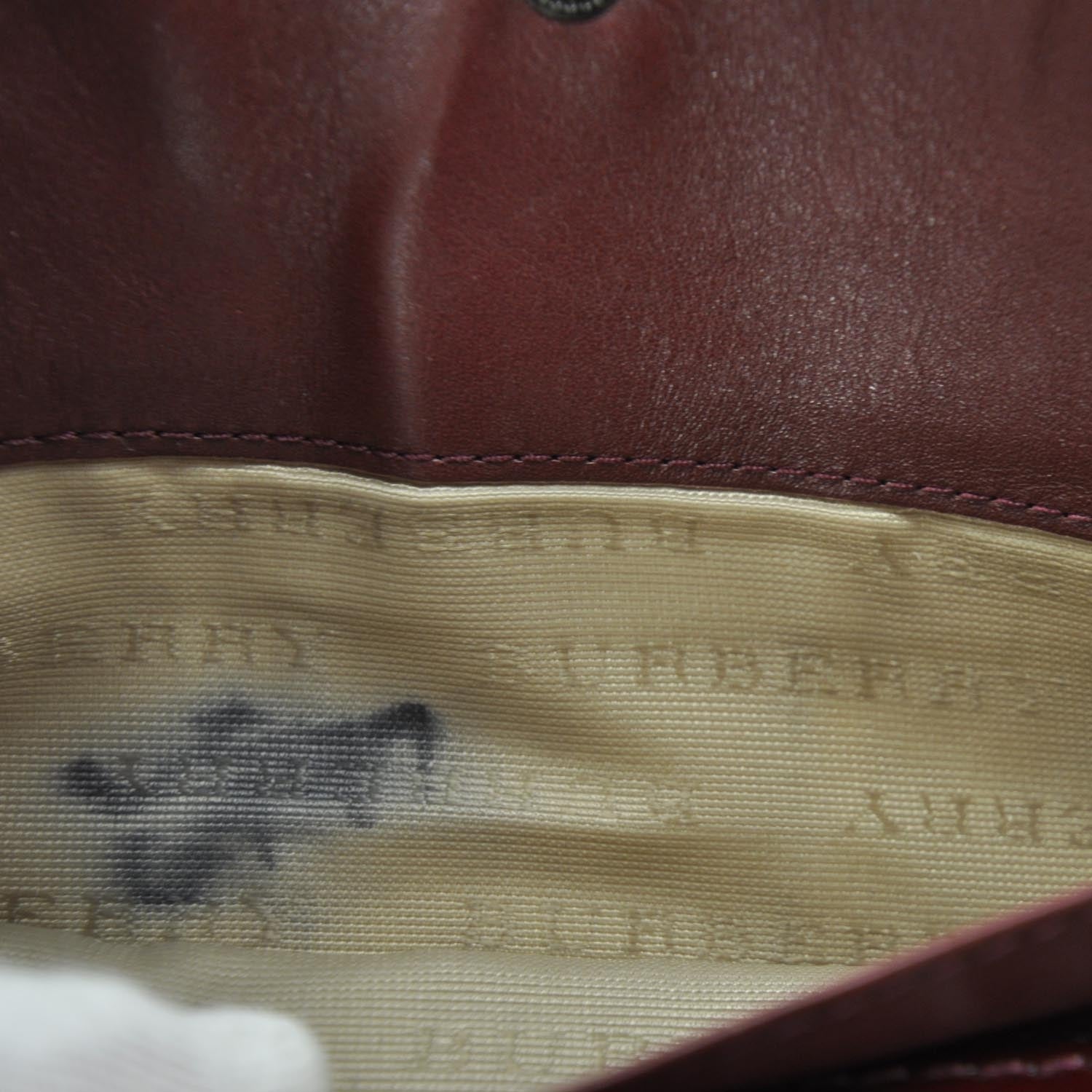 Burberry Patent Nova Check Wallet Bordeaux 6 of 8