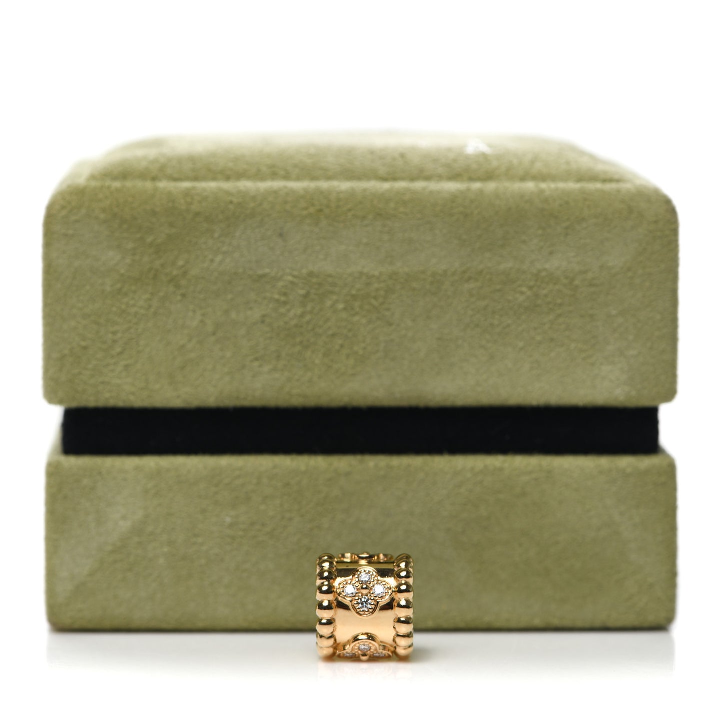 18K Yellow Gold Diamond Perlee Clovers Pendant