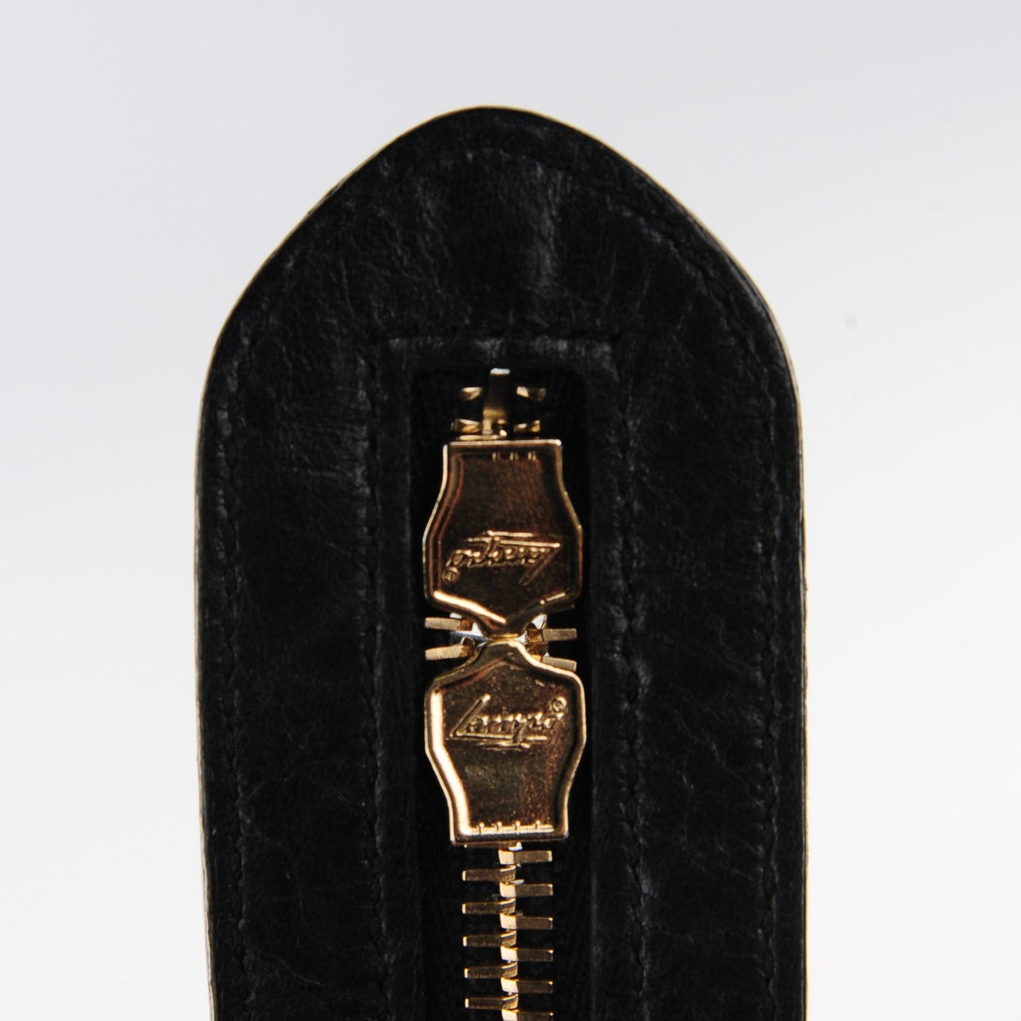 Agneau Laser Cut Cross Classic Gold Hardware City Black