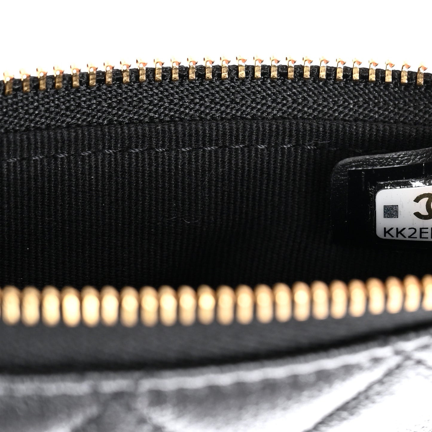 Caviar Quilted Studded CC Small Pouch Black