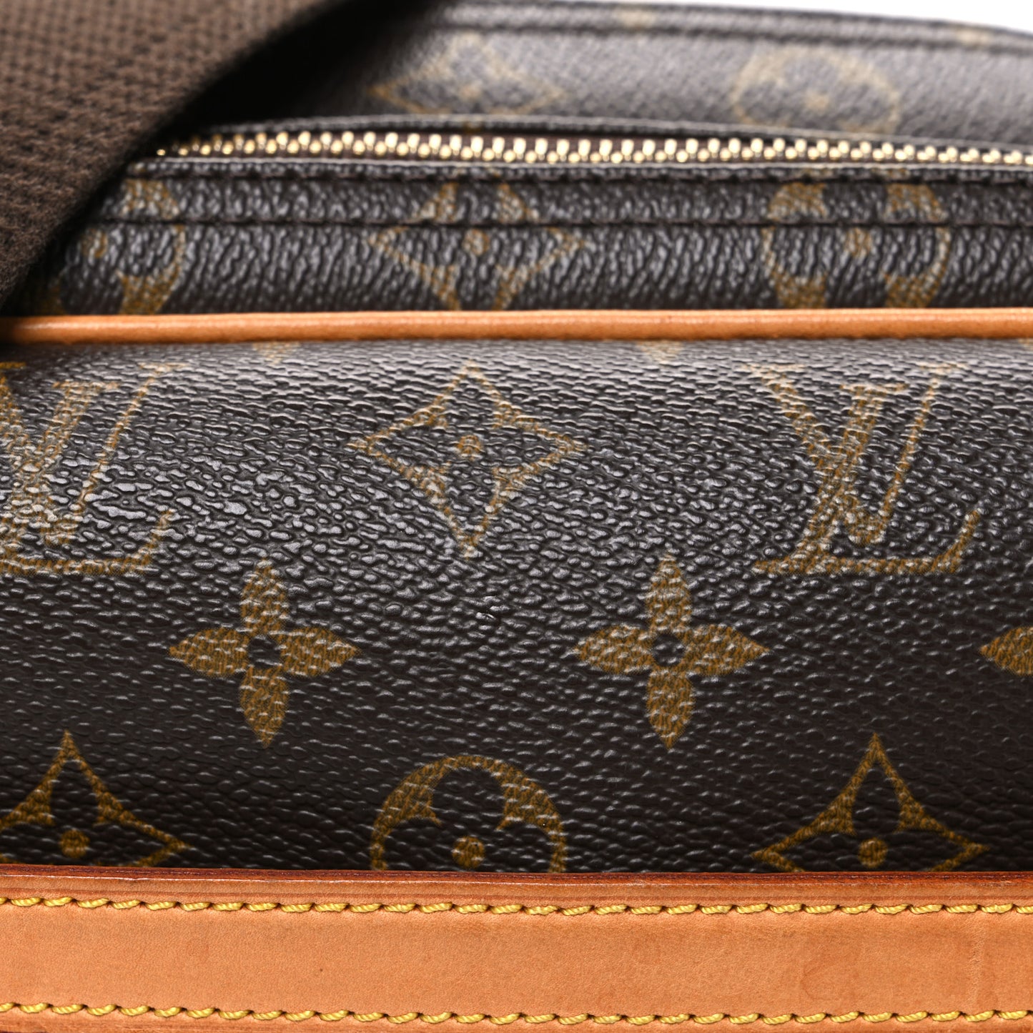 Monogram Reporter PM