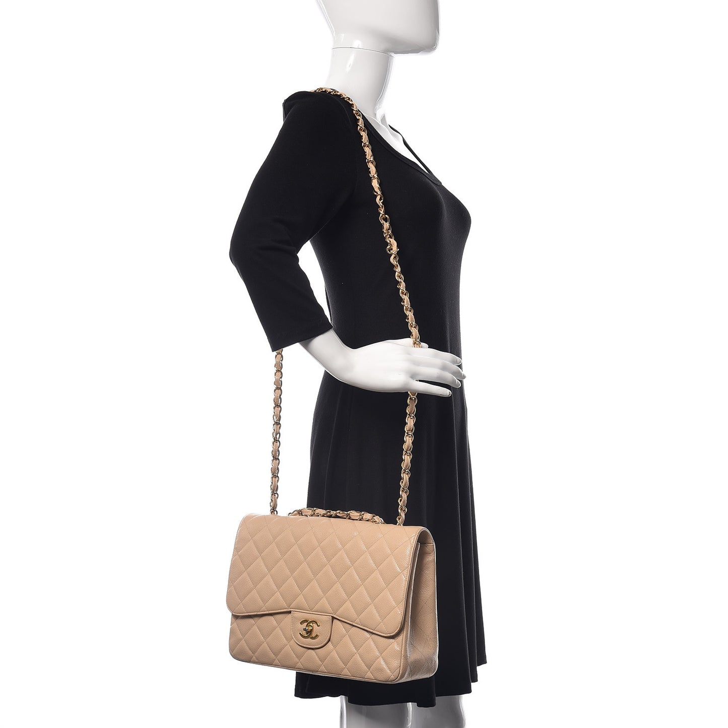 Caviar Quilted Jumbo Single Flap Beige Clair