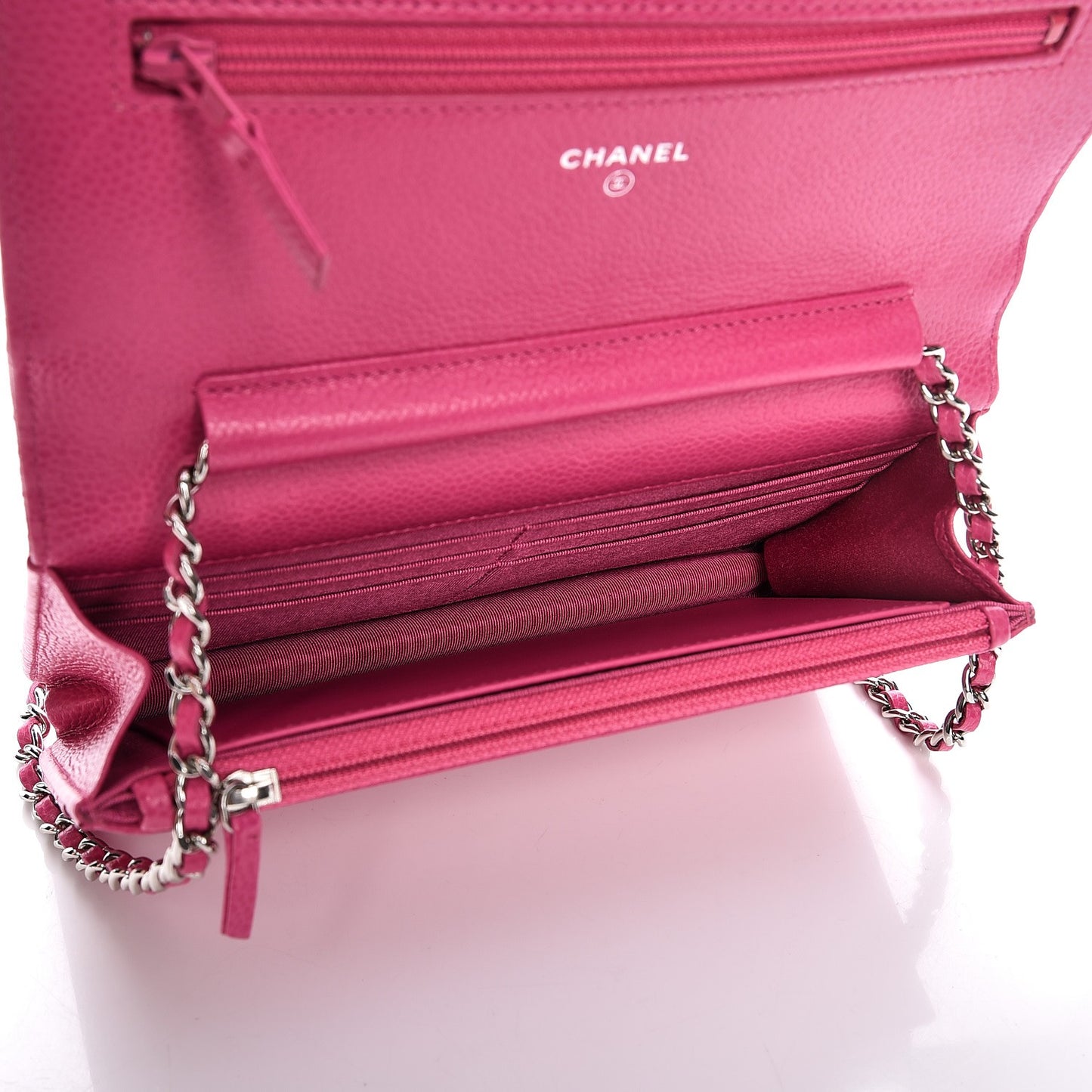 Caviar Quilted Wallet on Chain WOC