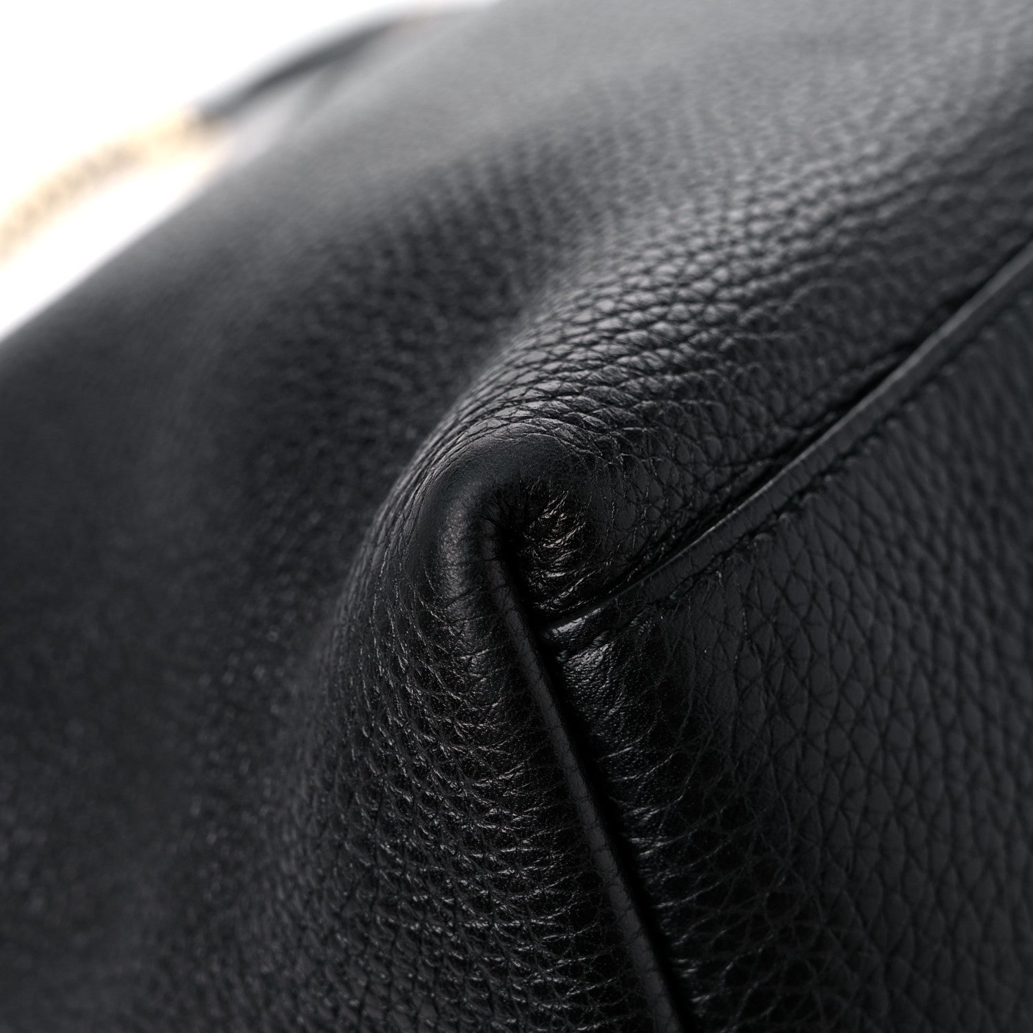 Gucci Pebbled Calfskin Medium Soho Chain Shoulder Bag Black 10 of 15