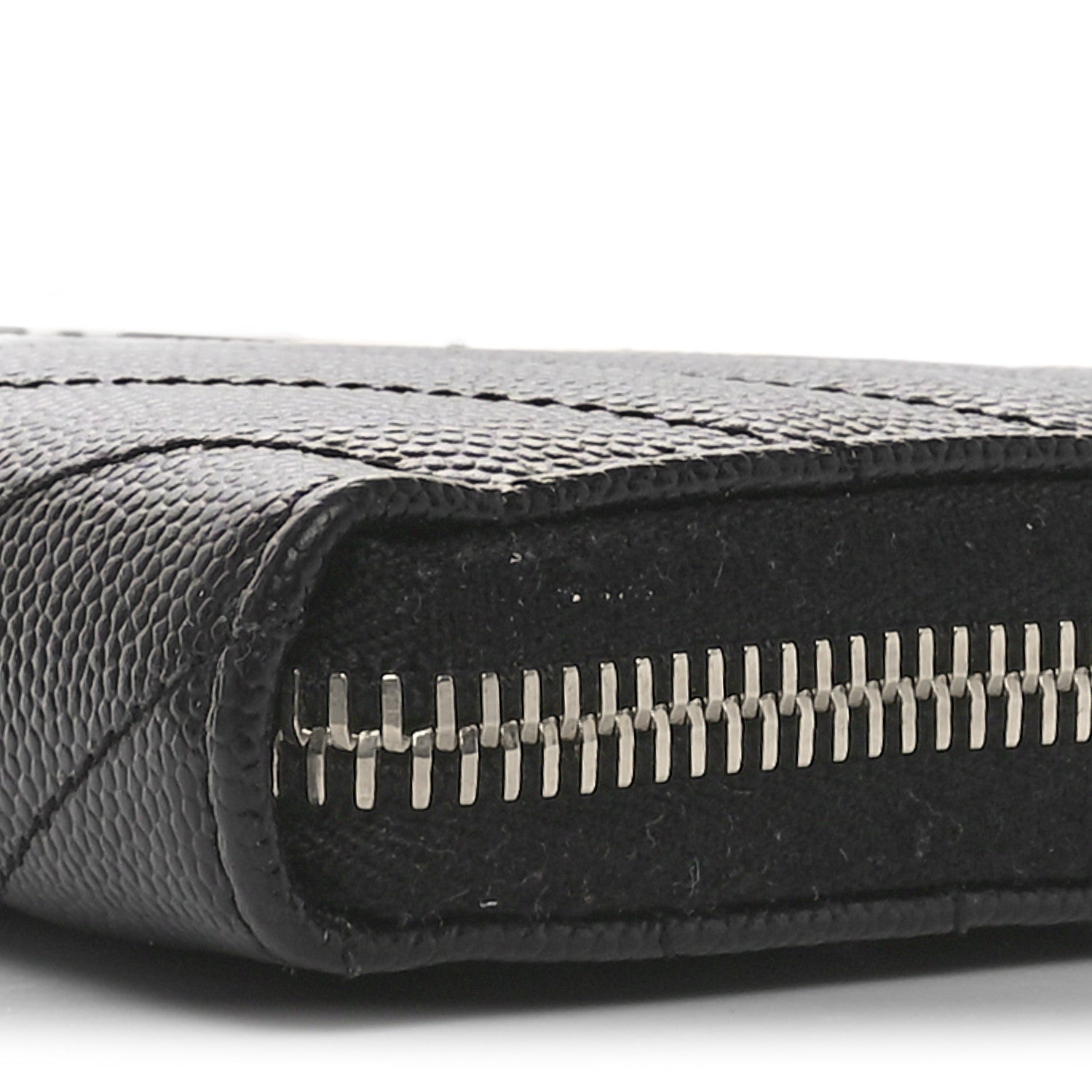 Saint Laurent Grain De Poudre Matelasse Chevron Monogram Zip Around Wallet Black 8 of 9