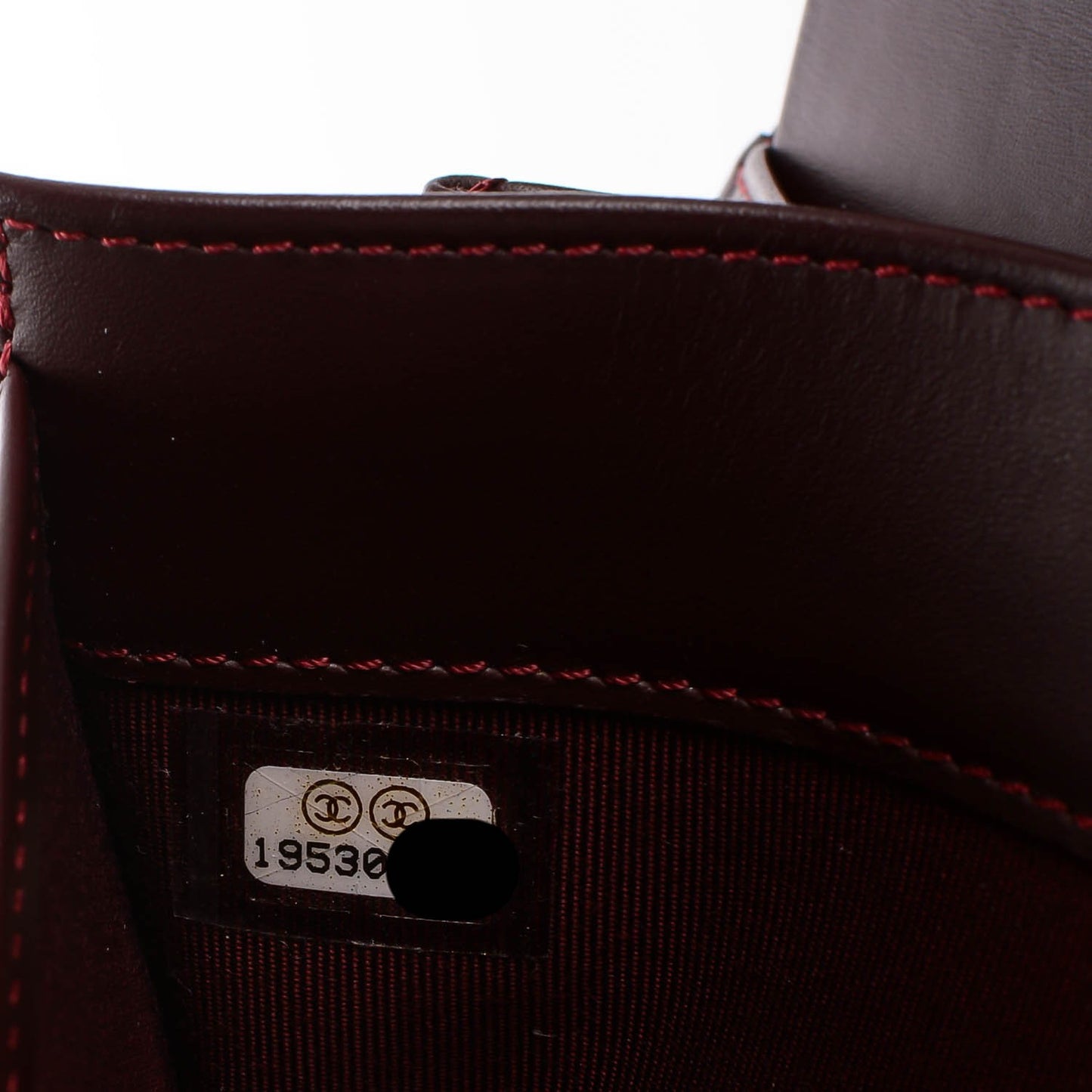Caviar Quilted Yen Wallet Black