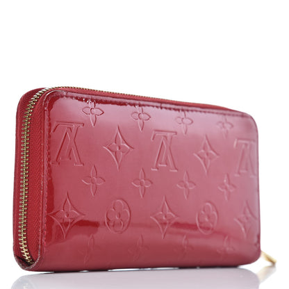 Louis Vuitton Vernis Zippy Wallet Pomme D'Amour 3 of 13