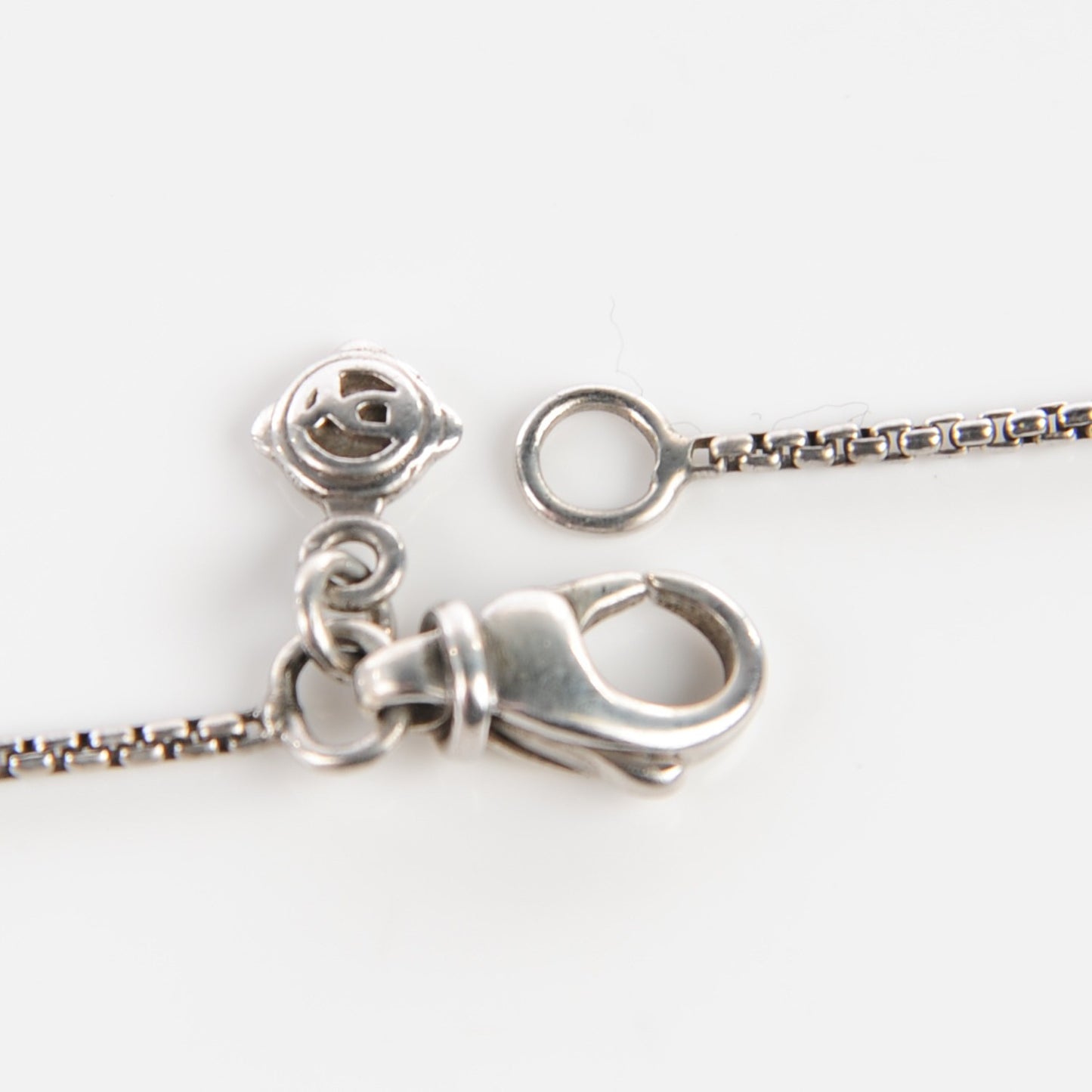 Sterling Silver Diamond Crossover Circle Pendant Necklace