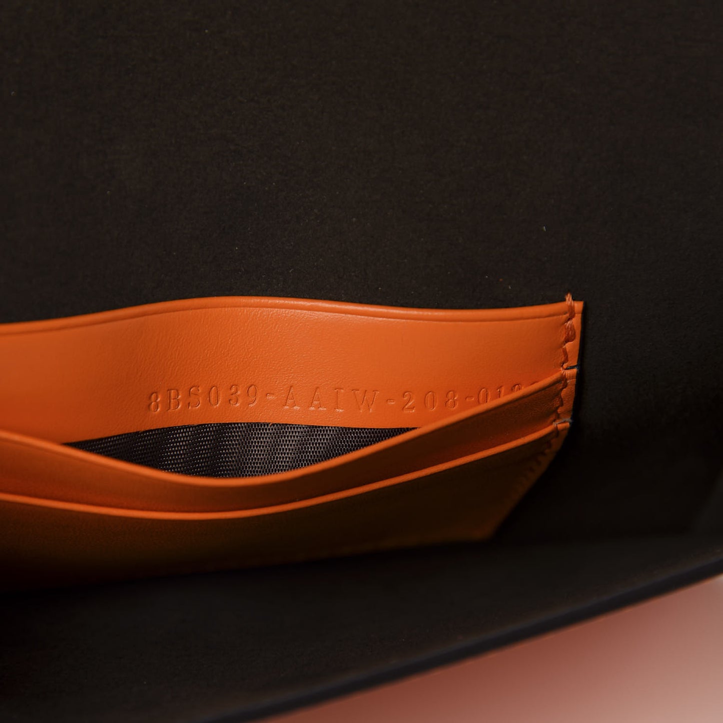 Vitello King Mini Flat Baguette Orange