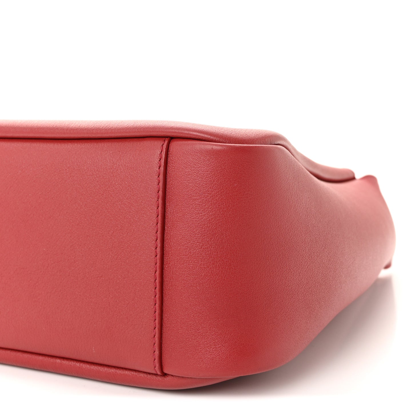 Smooth Calfskin Small Le 5 A 7 Soft Hobo Red Danger