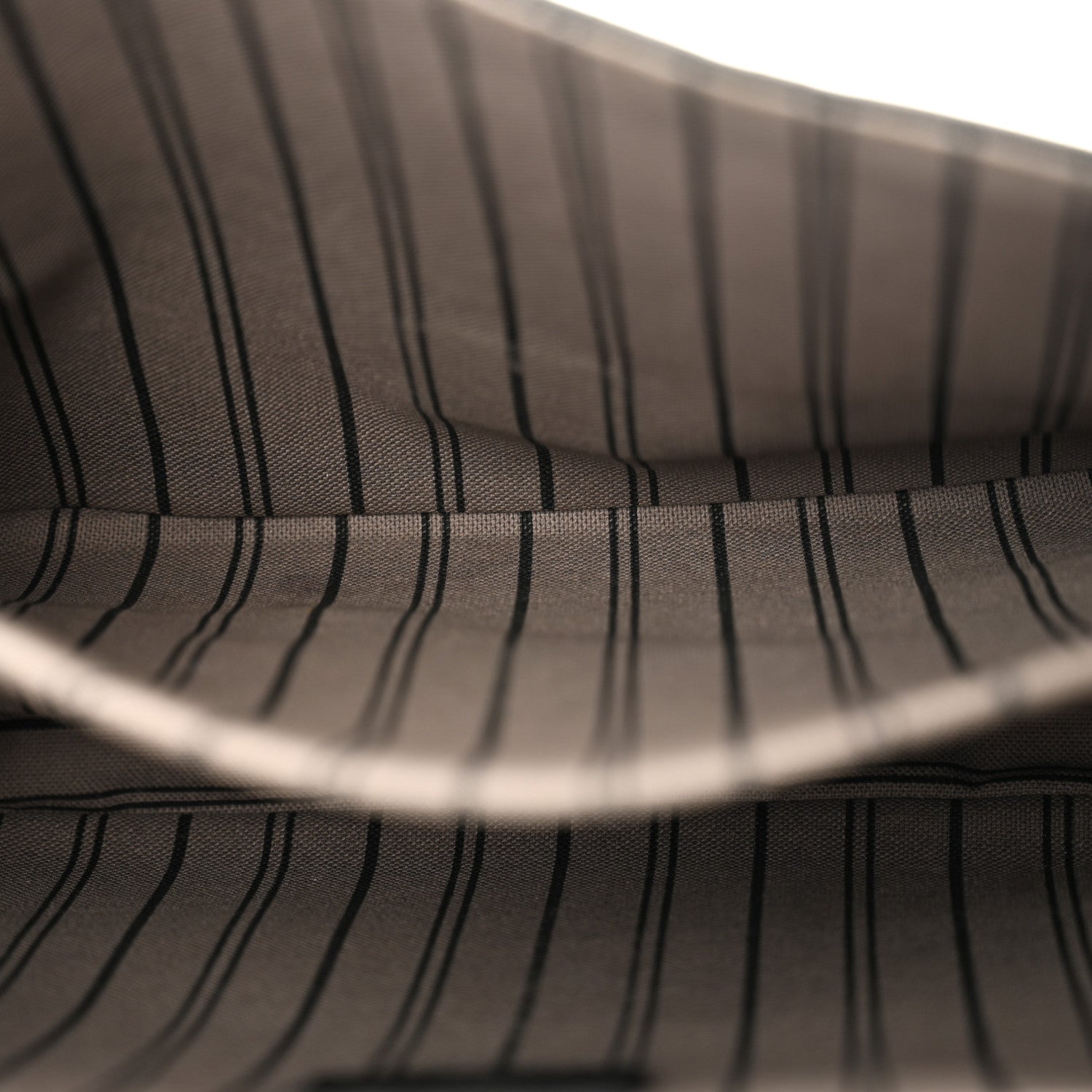 Louis Vuitton Empreinte Pochette Metis Black 5 of 14