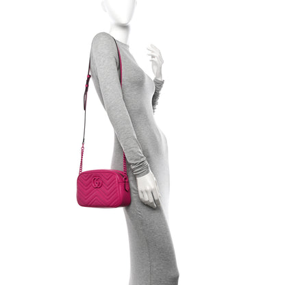 Gucci Calfskin Matelasse Monochrome Small GG Marmont Chain Shoulder Bag Classic Fuxia 2 of 11