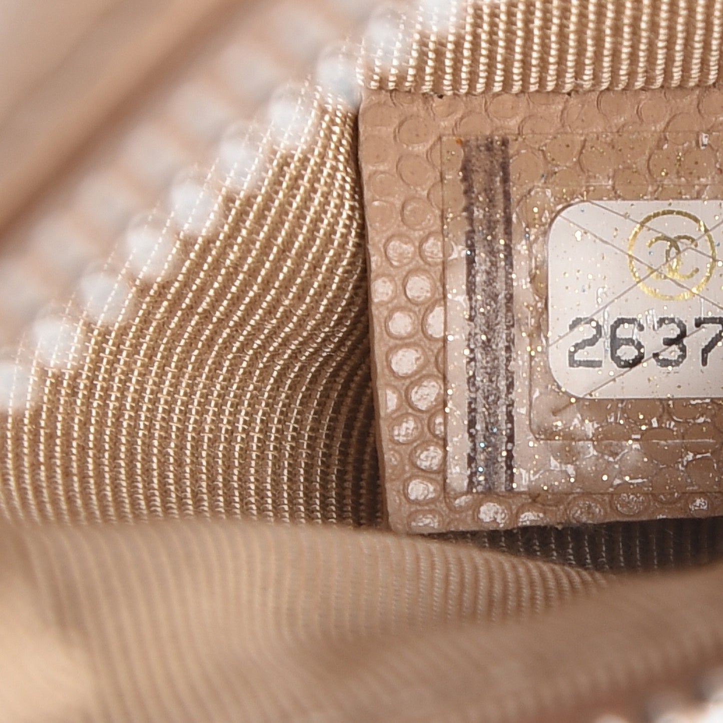 Caviar Quilted Small Cosmetic Case Beige
