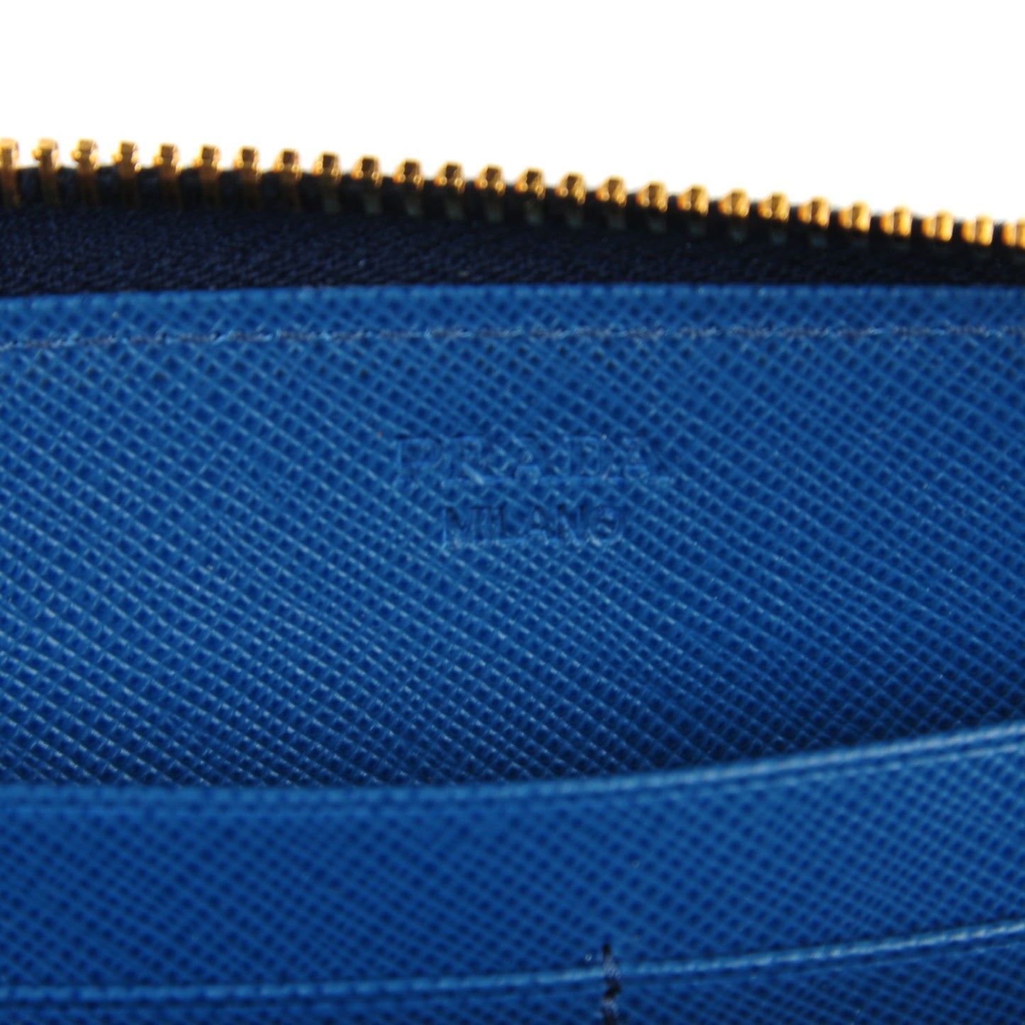 Saffiano Bi-Color Metal Zip Around Wallet Cobalto Bleuette