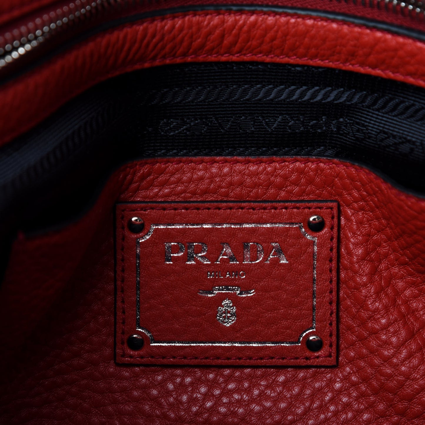 Vitello Daino Tote Rosso