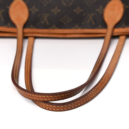 Louis Vuitton Monogram Neverfull MM 27 of 34