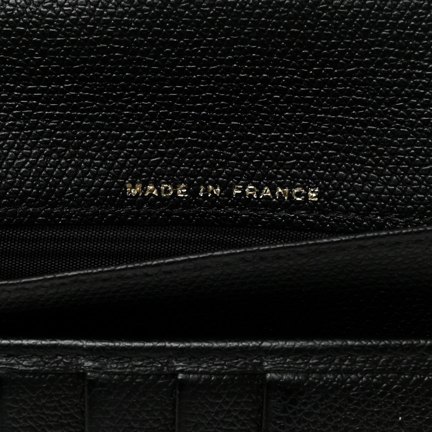 Chanel Grained Calfskin CC Button Yen Wallet Black 7 of 8