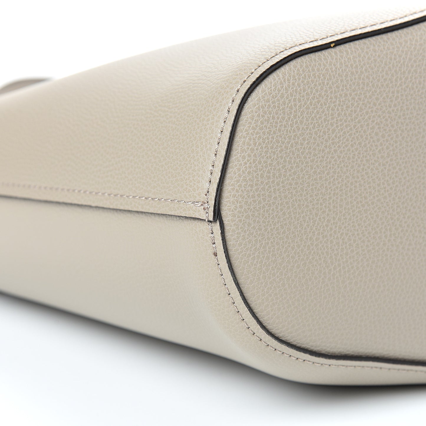 Smooth Grained Calfskin Medium Aby Tote Motty Grey