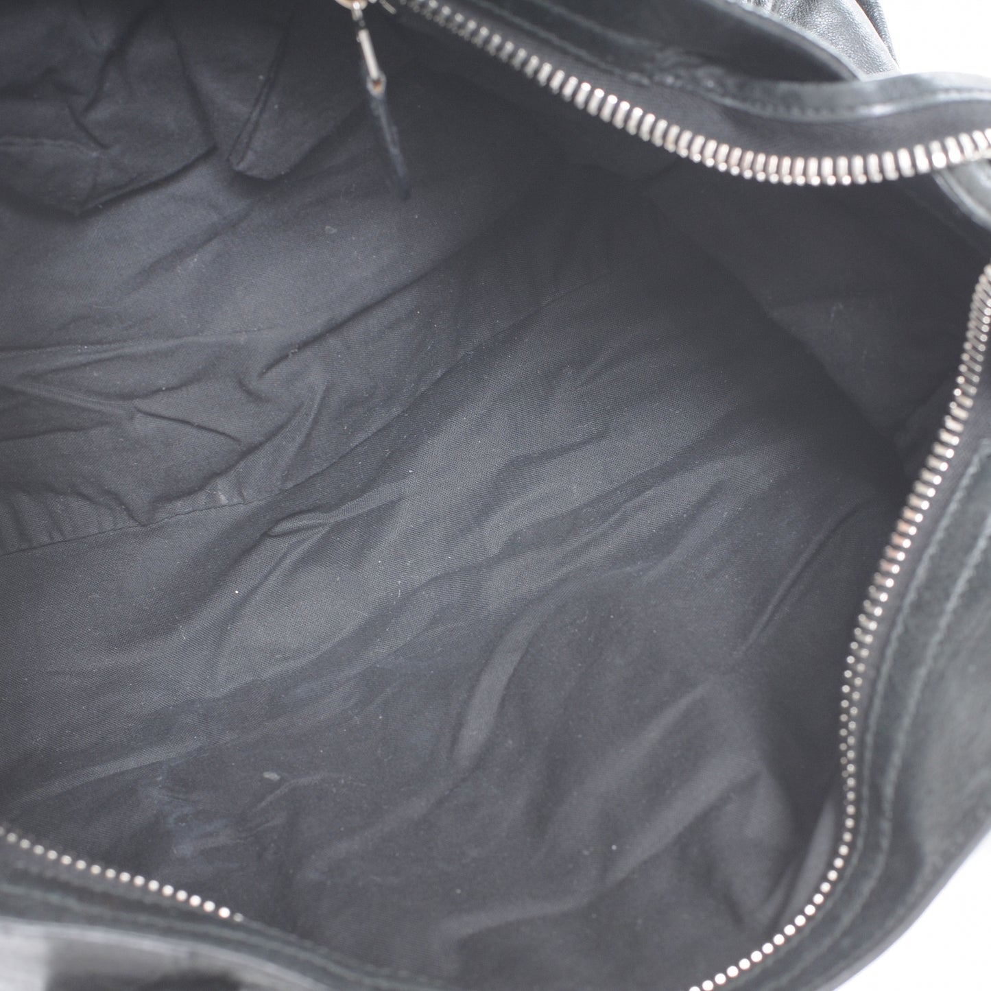 Agneau Giant 21 Silver Hardware City Black