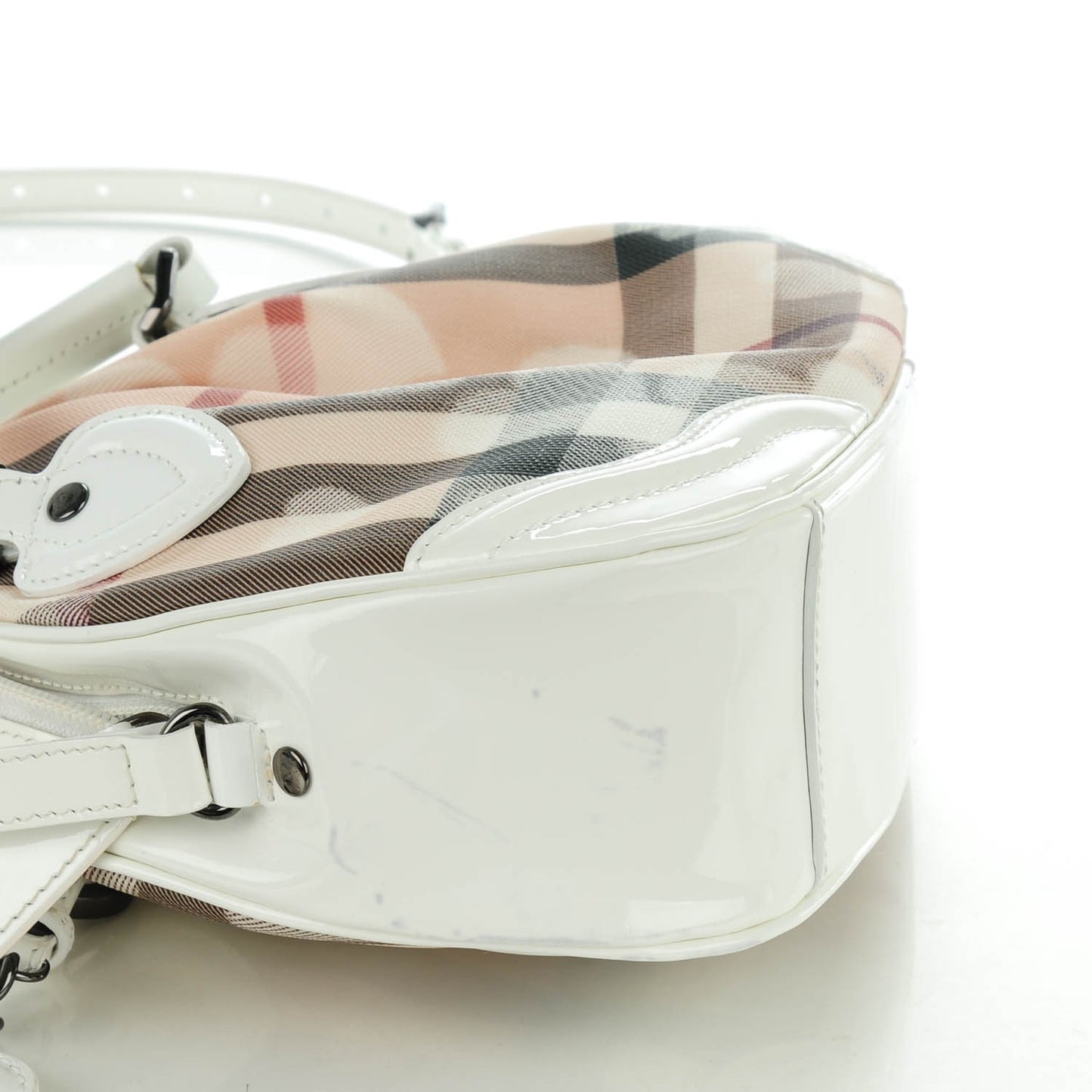 Nova Check Heart Bowler White