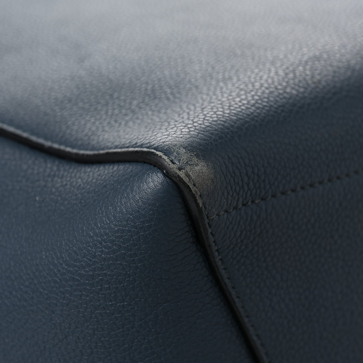 Soft Grained Calfskin Sangle Bucket Bag Navy Blue