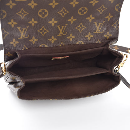 Louis Vuitton Monogram Pochette Metis 5 of 12