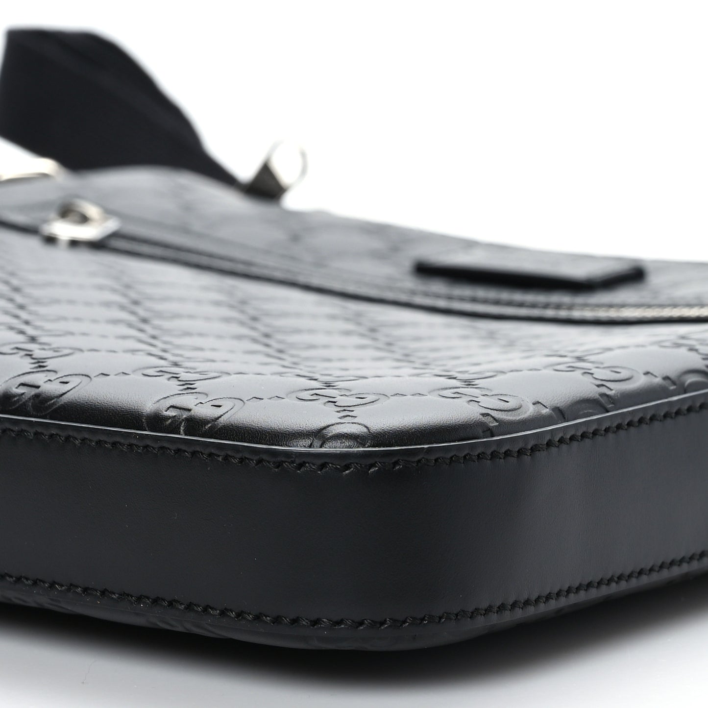 Guccissima Signature Medium Flat Messenger Bag Black