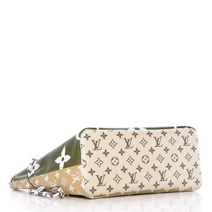 Louis Vuitton Monogram Giant Neverfull MM Kaki 4 of 9
