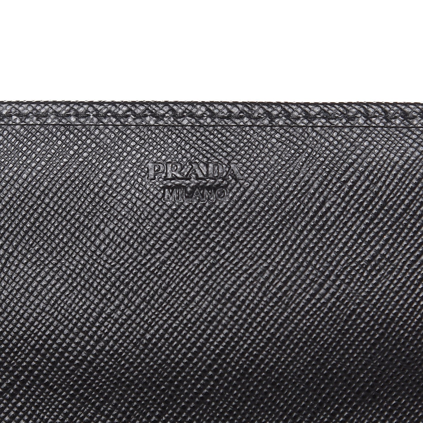 Saffiano Metal Oro Chain Wallet Black